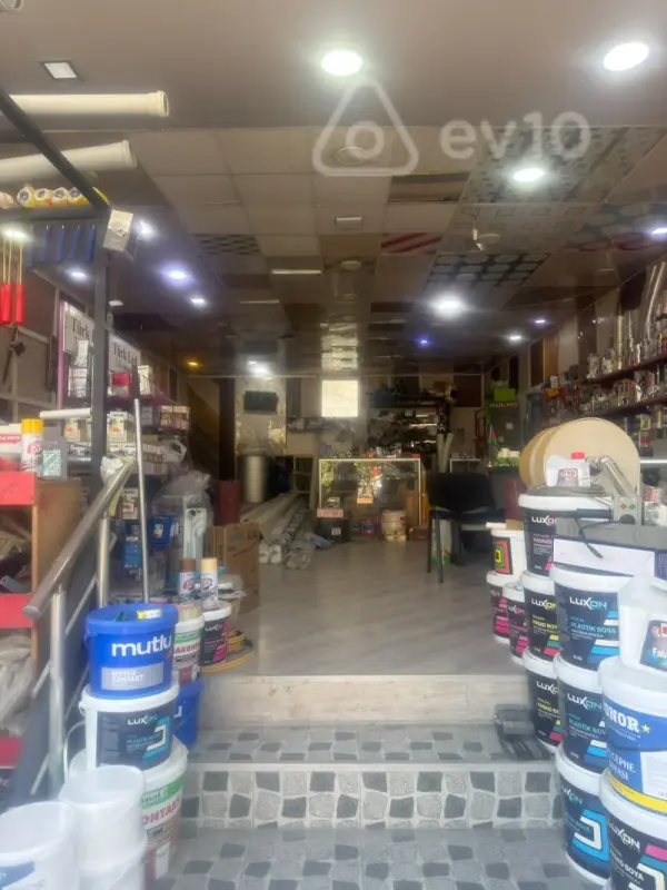 Satılır mənzil 210 m²