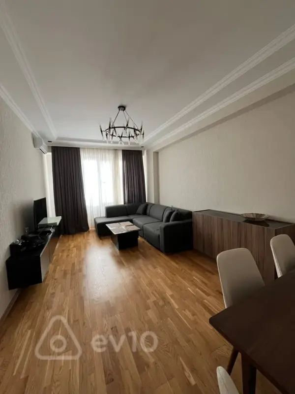 Satılır 2 otaqlı yeni tikili 67 m²
