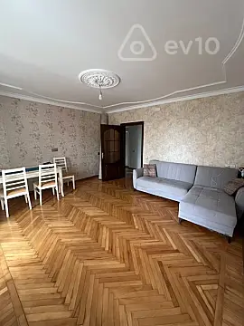 Kirayə verilir 3 otaqlı köhnə tikili 70 m² — Bakı, Yasamal 3 otaq 70.00 m²