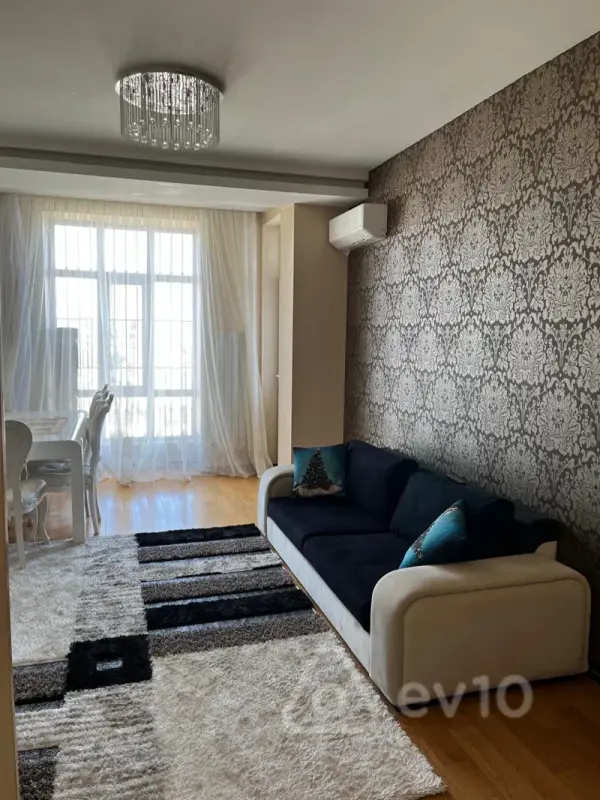 Kirayə verilir 3 otaqlı yeni tikili 77 m²