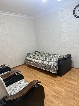 Kirayə verilir 1 otaqlı köhnə tikili 50 m² — Bakı, Binəqədi 1 otaq 50.00 m²