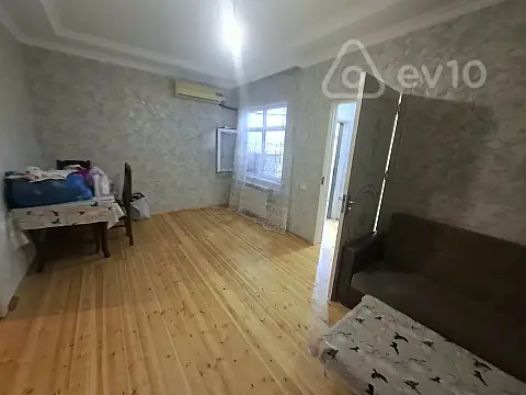 Satılır 2 otaqlı həyət evi 45 m² — Bakı, Səbail 2 otaq 45.00 m²
