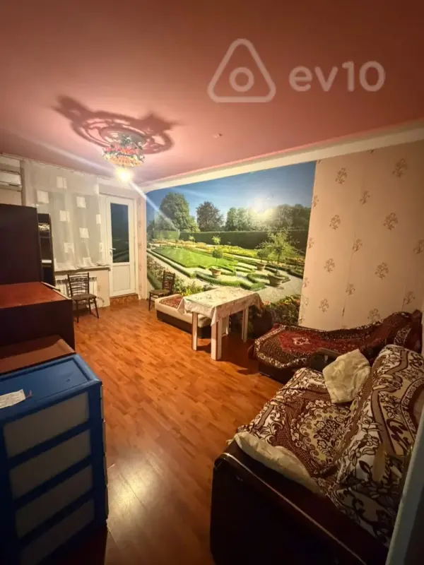 Kirayə verilir 2 otaqlı köhnə tikili 35 m²