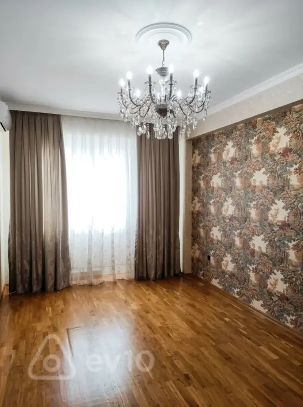 Kirayə verilir 2 otaqlı yeni tikili 70 m²