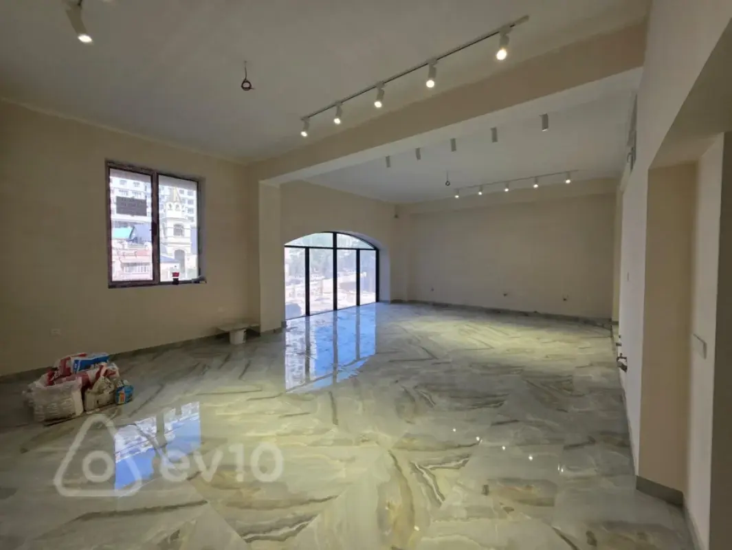 Kirayə verilir mənzil 75 m²