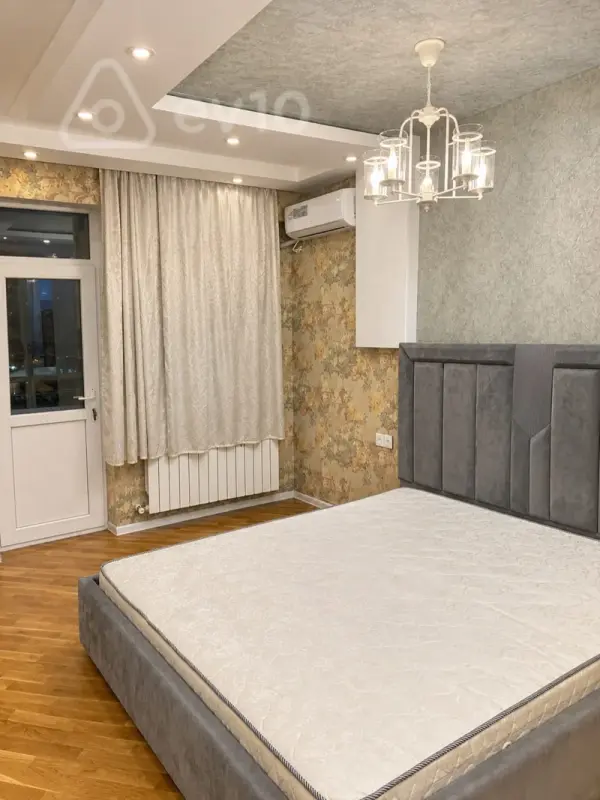 Kirayə verilir 2 otaqlı yeni tikili 69 m²