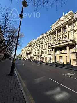 Kirayə verilir mənzil 100 m² — Bakı, Nəsimi 100.00 m²