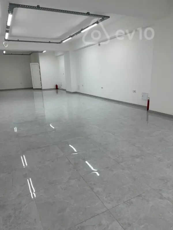 Kirayə verilir mənzil 100 m²