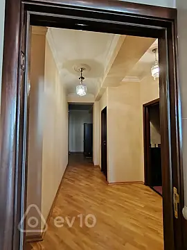 Kirayə verilir 3 otaqlı yeni tikili 110 m² — Bakı, Yasamal 3 otaq 110.00 m²