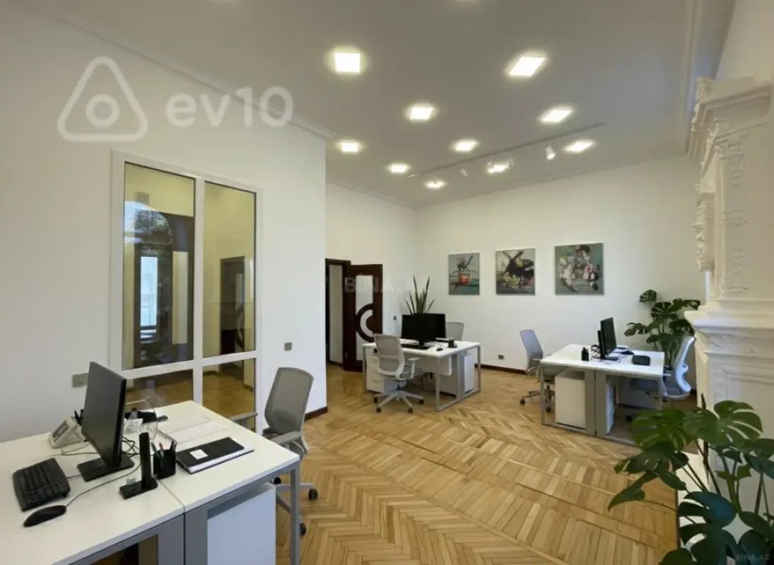 Kirayə verilir mənzil 110 m²