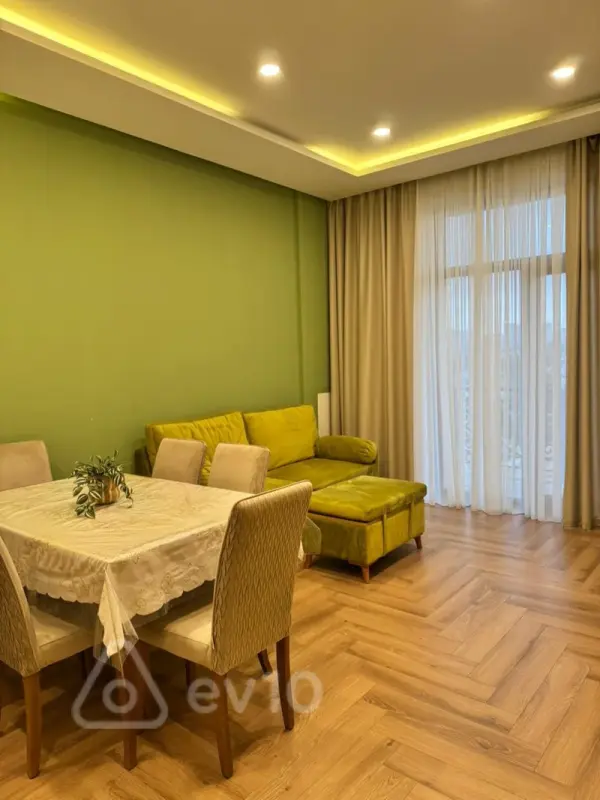 Kirayə verilir 2 otaqlı yeni tikili 70 m²