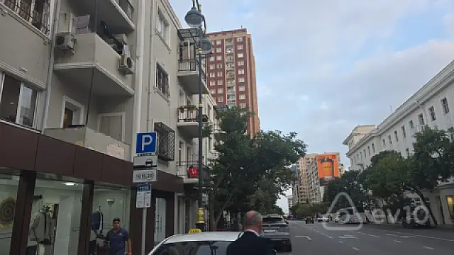 Kirayə verilir 4 otaqlı ofis 100 m² — Bakı, Nəsimi 4 otaq 100.00 m²