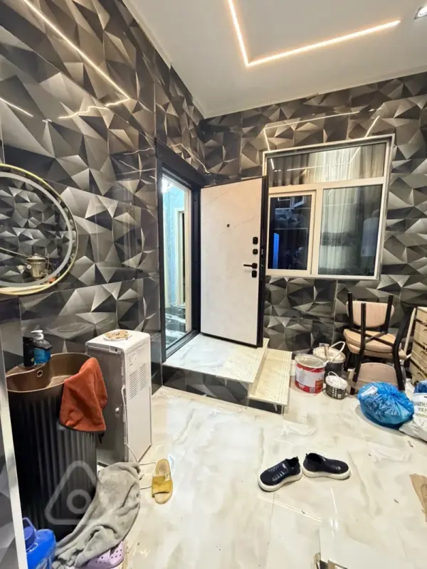 Kirayə verilir 2 otaqlı həyət evi 62 m²