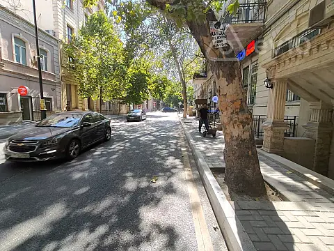 Satılır mənzil 150 m² — Bakı, Nəsimi 150.00 m²