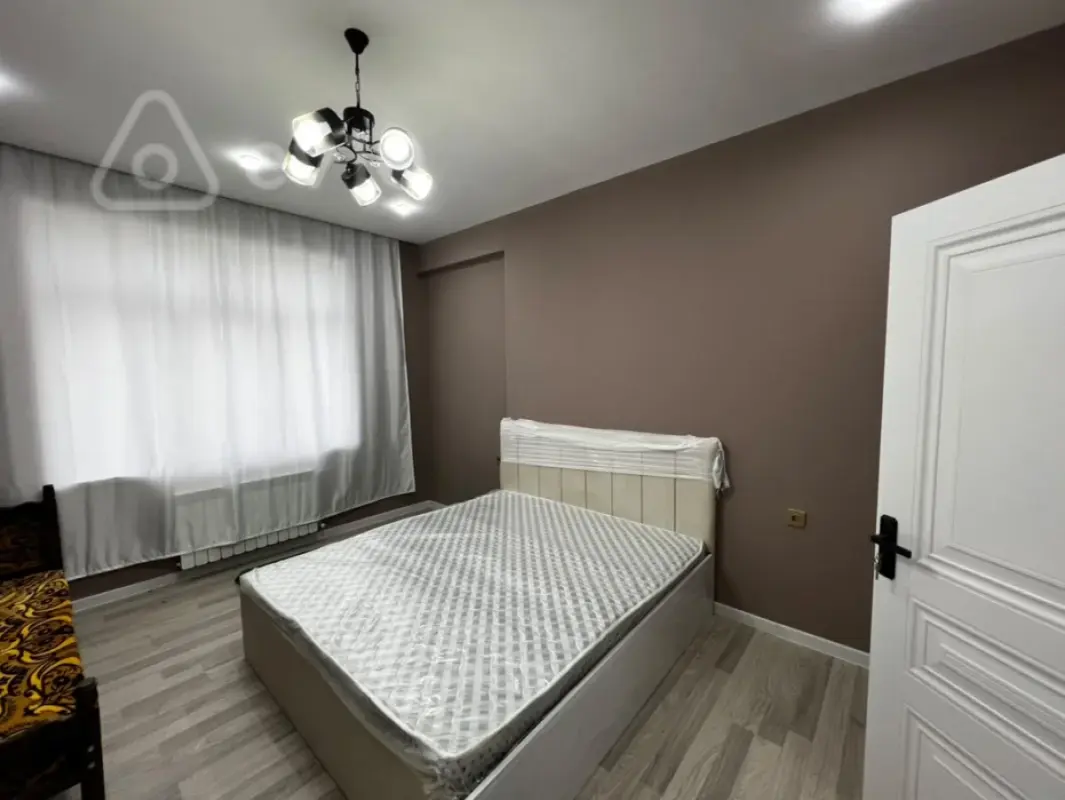 Kirayə verilir 2 otaqlı yeni tikili 60 m²