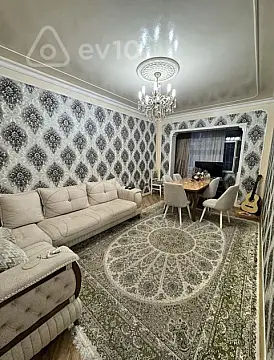 Satılır 4 otaqlı köhnə tikili 120 m² — Bakı, Binəqədi 4 otaq 120.00 m²
