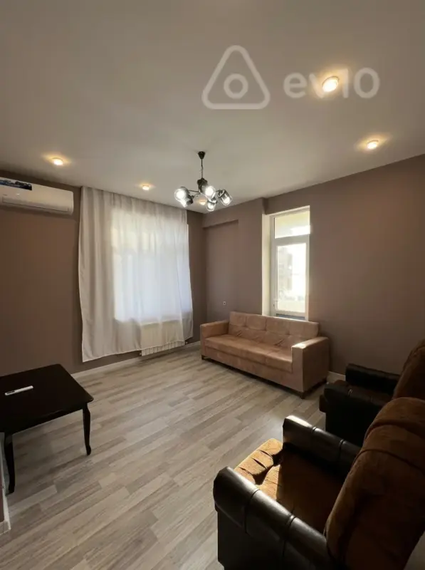 Kirayə verilir 2 otaqlı yeni tikili 80 m²