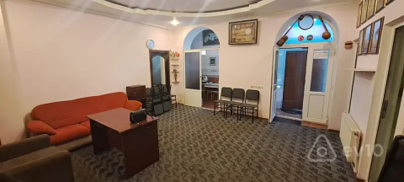 Kirayə verilir 4 otaqlı ofis 95 m² — Bakı, Nərimanov 4 otaq 95.00 m²