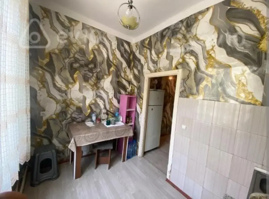Kirayə verilir 2 otaqlı köhnə tikili 65 m²