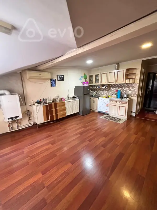 Satılır 3 otaqlı yeni tikili 60 m²