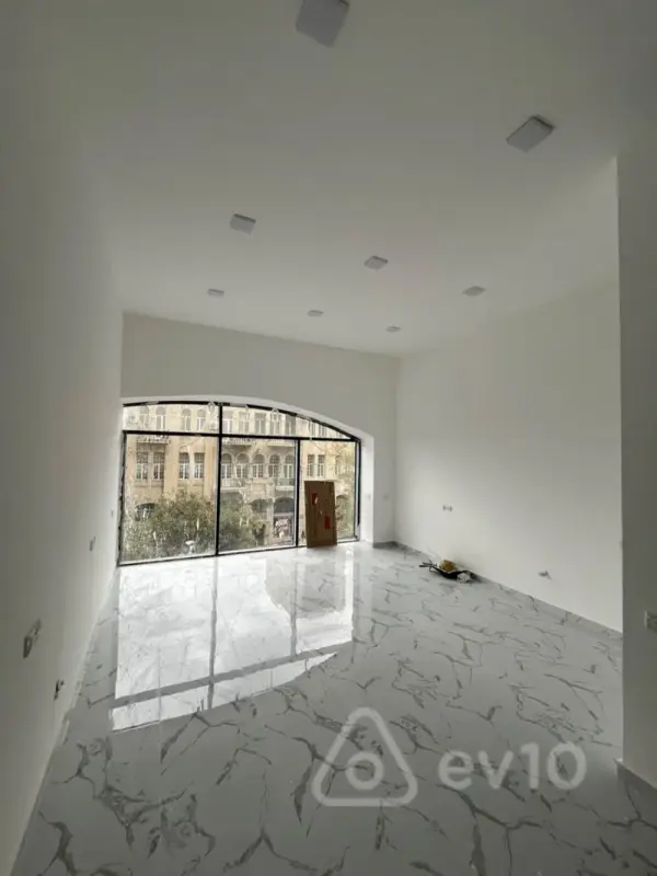 Kirayə verilir mənzil 29 m²