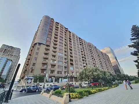 Kirayə verilir 2 otaqlı yeni tikili 70 m² — Bakı, Xətai 2 otaq 70.00 m²