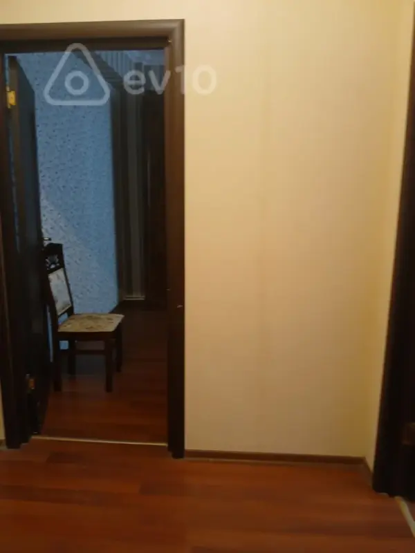 Kirayə verilir 3 otaqlı yeni tikili 80 m²
