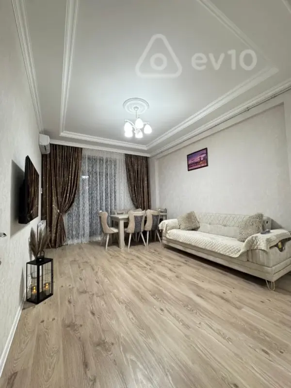 Kirayə verilir 2 otaqlı yeni tikili 75 m²