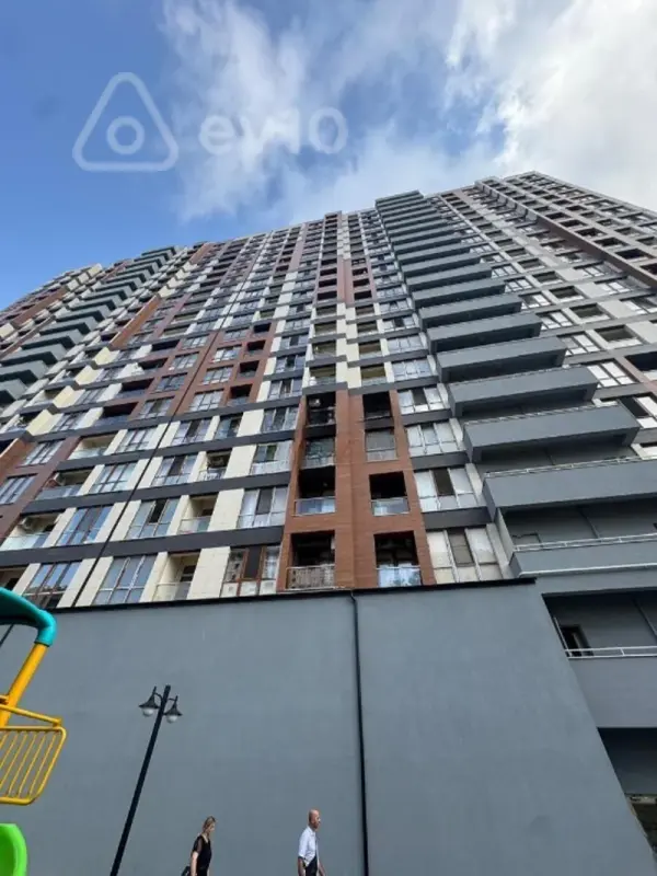 Kirayə verilir 2 otaqlı yeni tikili 60 m²