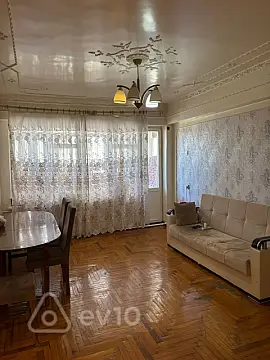Kirayə verilir 3 otaqlı köhnə tikili 85 m² — Bakı, Yasamal 3 otaq 85.00 m²