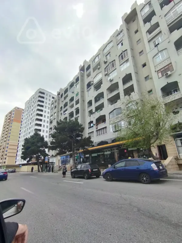 Satılır 3 otaqlı yeni tikili 146 m²