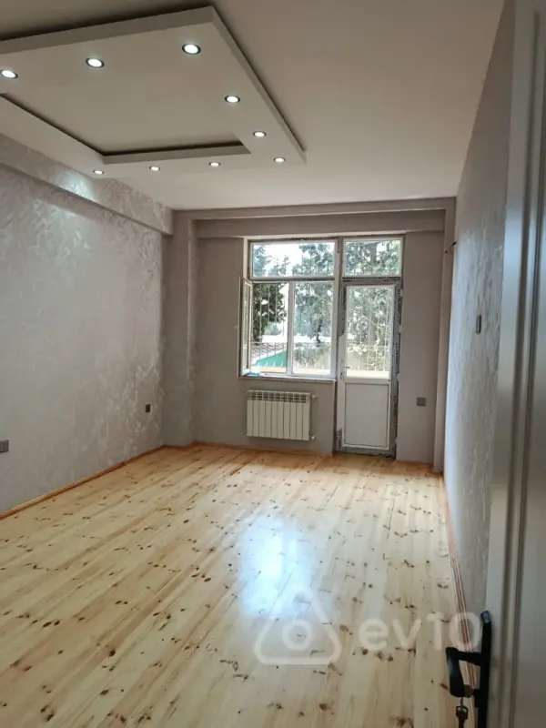 Kirayə verilir 3 otaqlı yeni tikili 125 m²