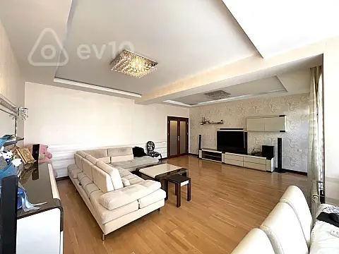 Satılır 3 otaqlı yeni tikili 150 m² — Bakı, Nəsimi 3 otaq 150.00 m²