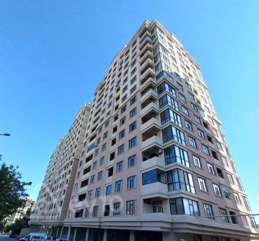Satılır 3 otaqlı yeni tikili 120 m²
