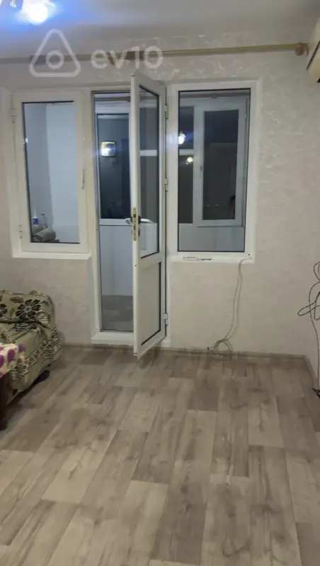 Kirayə verilir 1 otaqlı köhnə tikili 35 m²