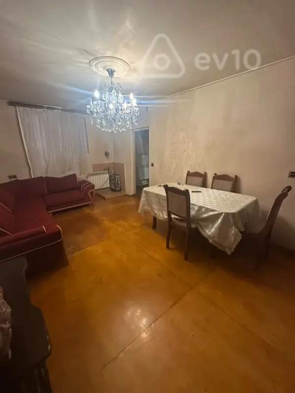 Kirayə verilir 2 otaqlı həyət evi 70 m²