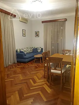 Kirayə verilir 2 otaqlı köhnə tikili 70 m² — Bakı, Səbail 2 otaq 70.00 m²