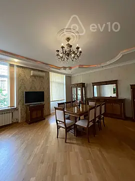 Kirayə verilir 2 otaqlı köhnə tikili 80 m² — Bakı, Nəsimi 2 otaq 80.00 m²