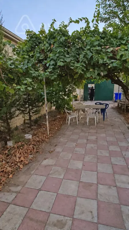 Kirayə verilir 4 otaqlı həyət evi 140 m²