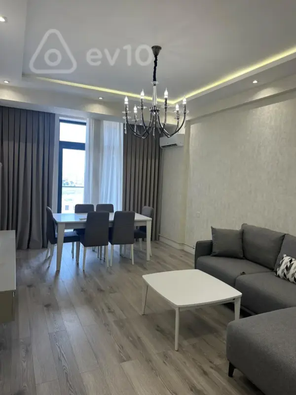 Kirayə verilir 3 otaqlı yeni tikili 80 m²