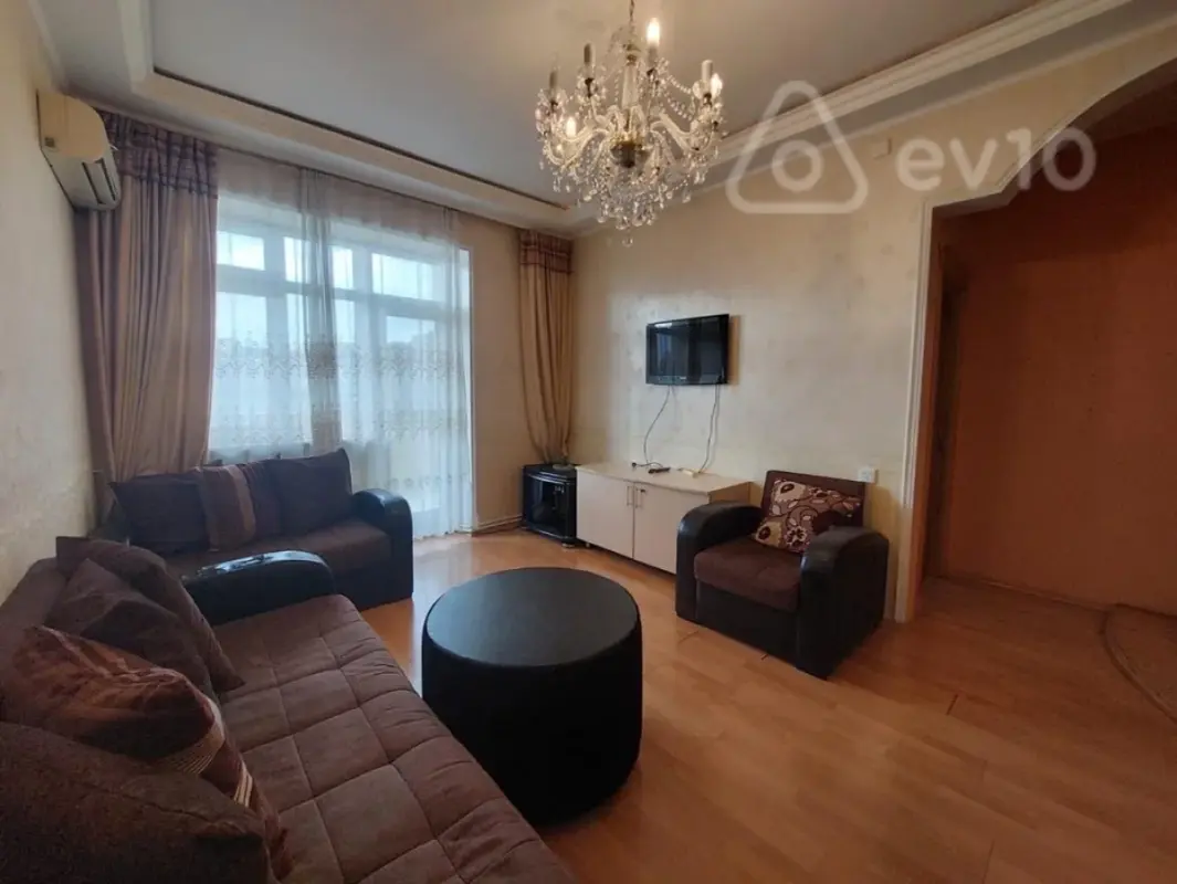 Kirayə verilir 2 otaqlı yeni tikili 65 m²