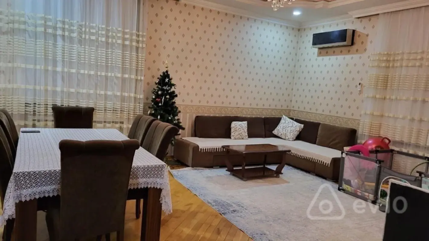 Kirayə verilir 2 otaqlı yeni tikili 115 m²
