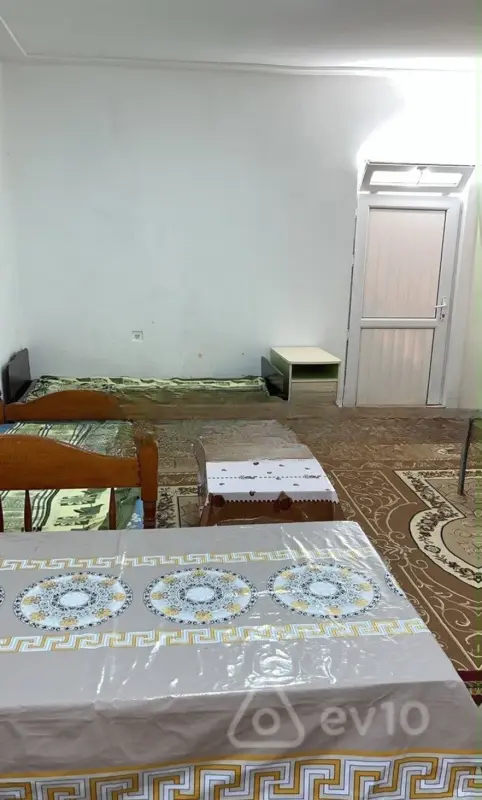 Kirayə verilir 1 otaqlı həyət evi 32 m²
