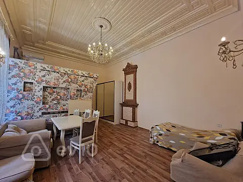 Kirayə verilir 2 otaqlı köhnə tikili 60 m² — Bakı, Nizami 2 otaq 60.00 m²