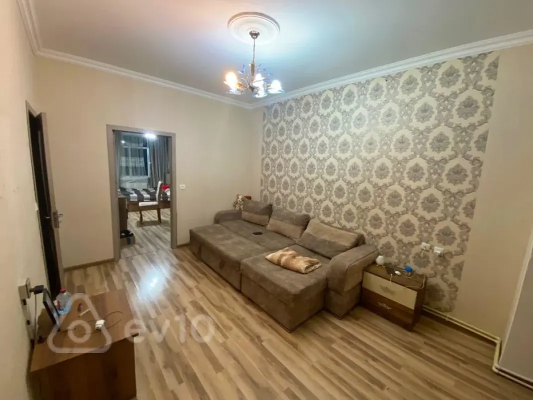Kirayə verilir 3 otaqlı köhnə tikili 70 m²