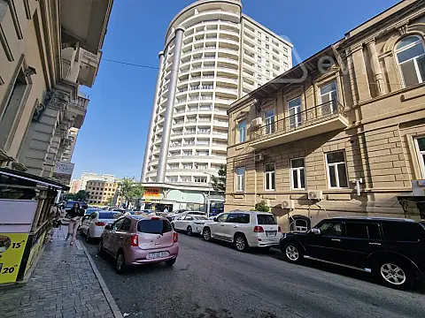 Kirayə verilir 3 otaqlı köhnə tikili 60 m² — Bakı, Yasamal 3 otaq 60.00 m²