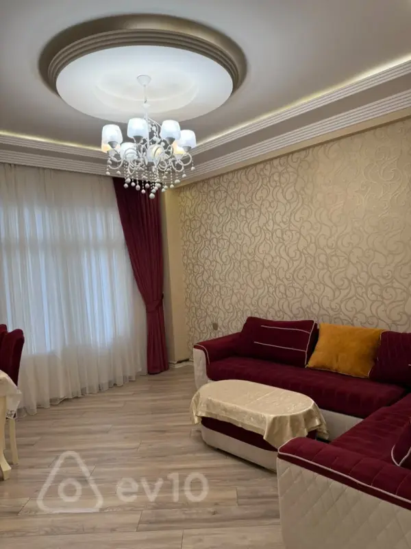 Kirayə verilir 2 otaqlı yeni tikili 80 m²