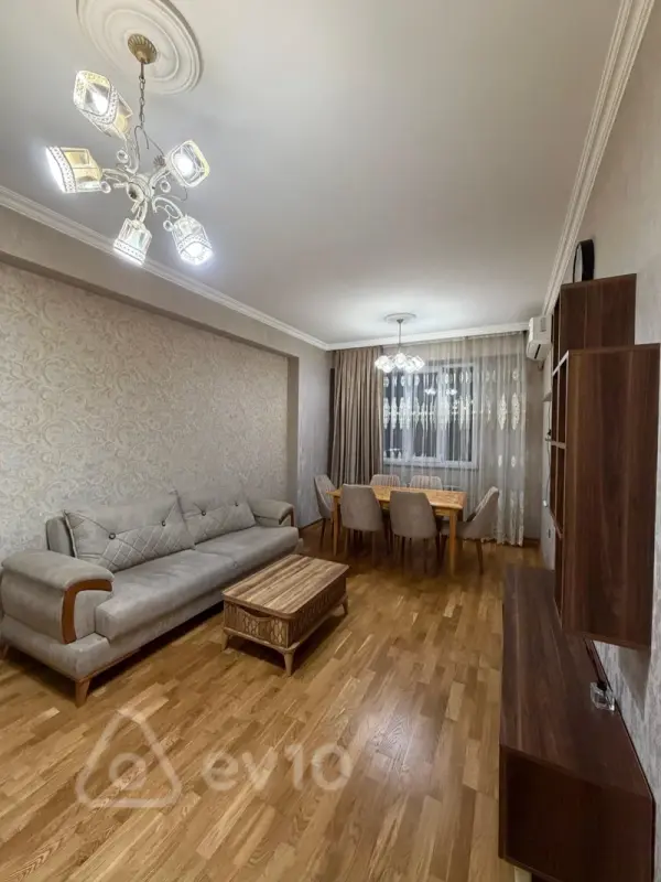 Kirayə verilir 2 otaqlı yeni tikili 55 m²