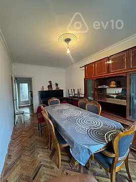 Kirayə verilir 5 otaqlı köhnə tikili 100 m² — Bakı, Xətai 5 otaq 100.00 m²