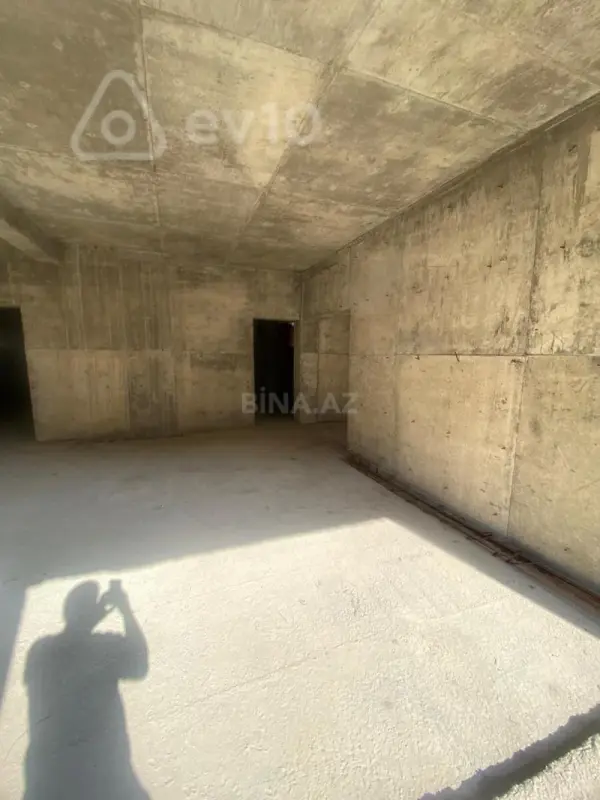 Satılır 2 otaqlı yeni tikili 60 m²